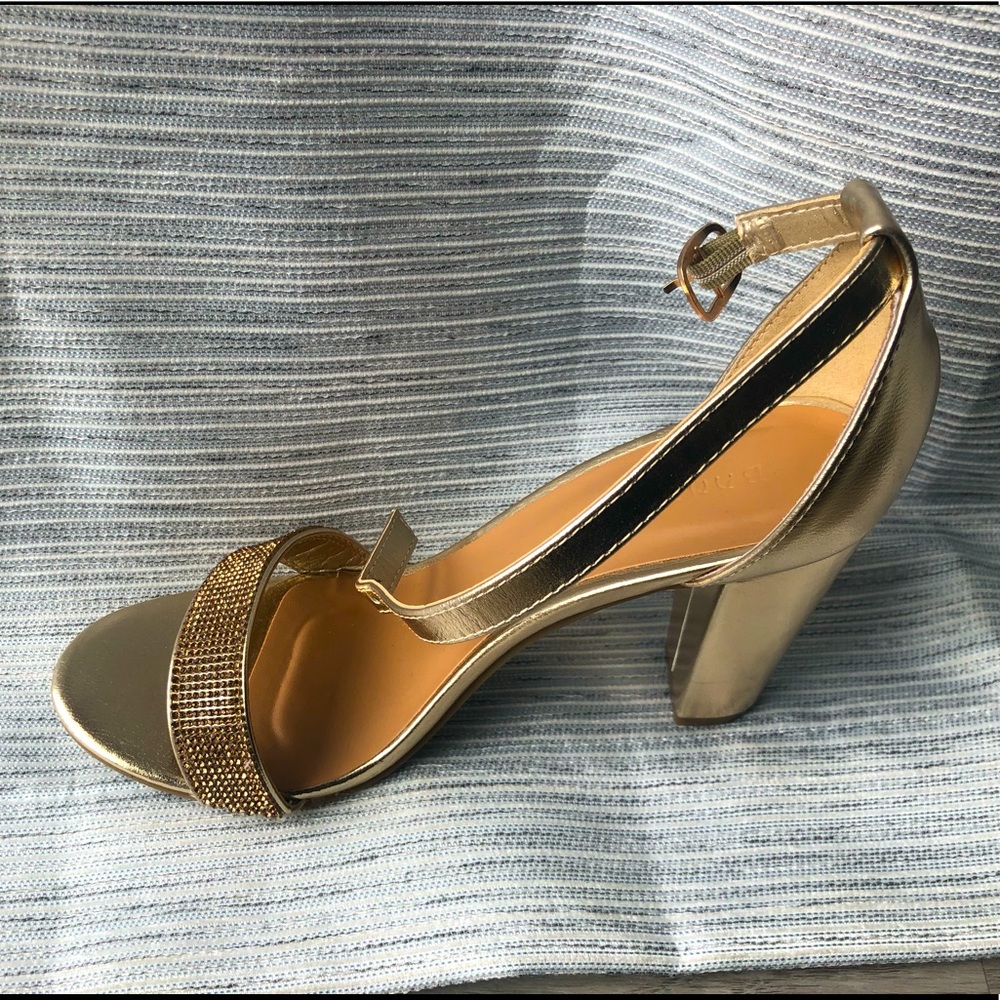 Gold trendy Heels